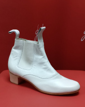 Полусапожки жен Ушки белый