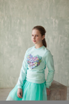 Свитшот с цветочн. принтом