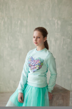 Свитшот с цветочн. принтом