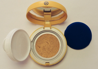 Кушон (тональный крем)